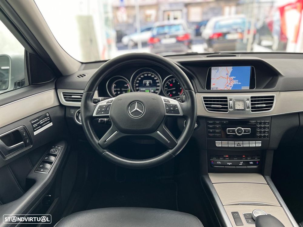 Mercedes-Benz E 300 Bluetec Hybrid Elegance - 12