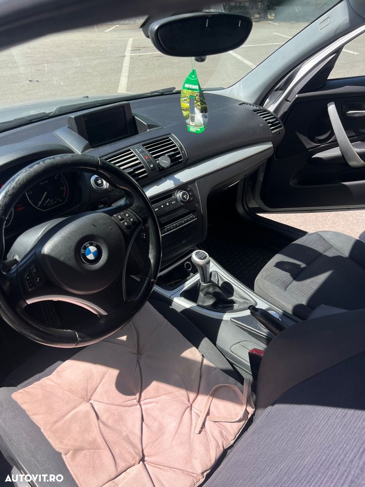 BMW Seria 1 118d - 7