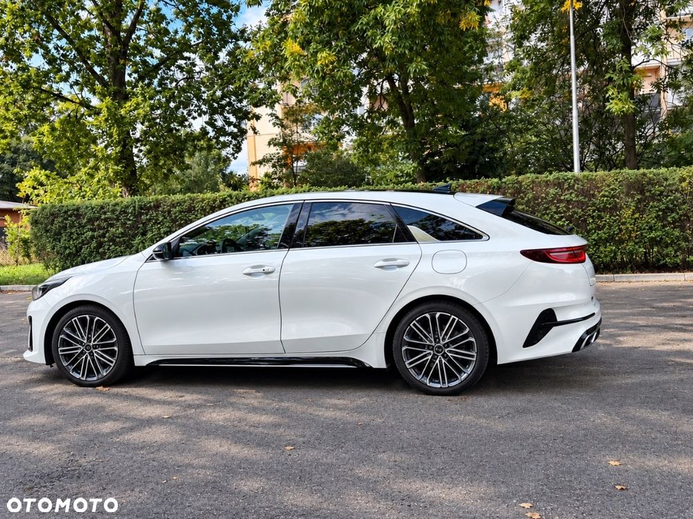 Kia ProCeed 1.6 CRDi GT Line DCT - 3