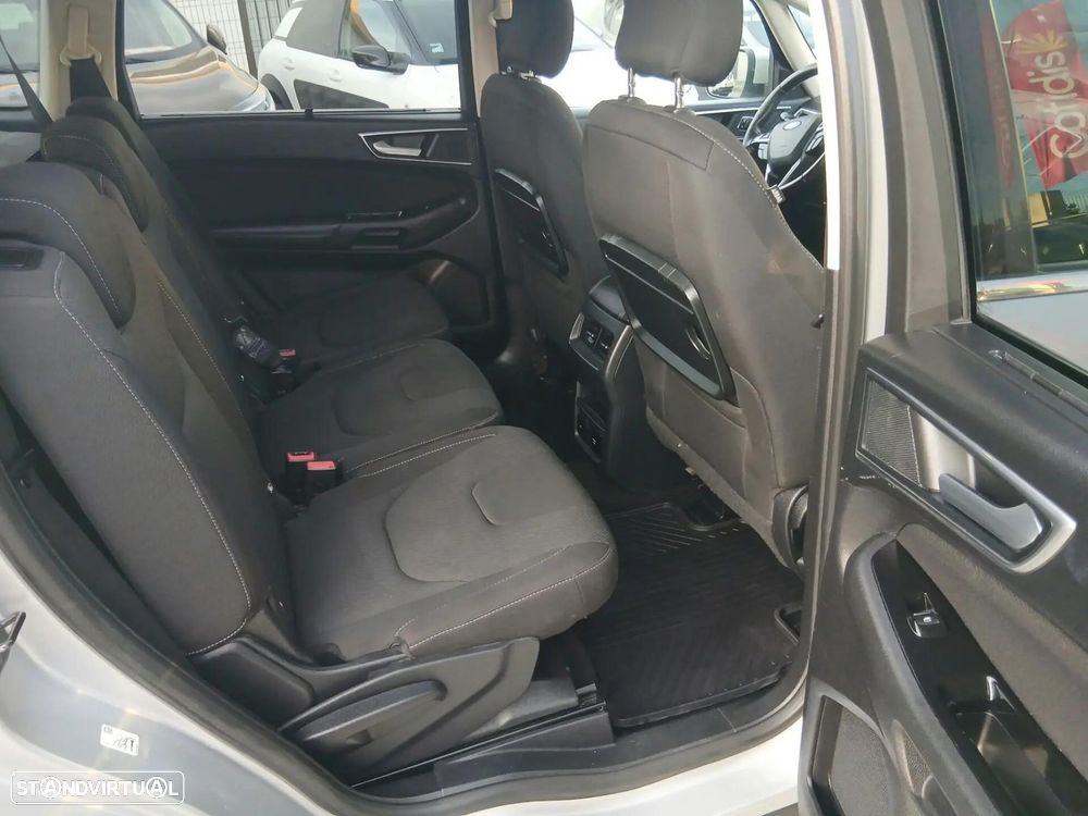 Ford S-Max 2.0 TDCi Trend - 11