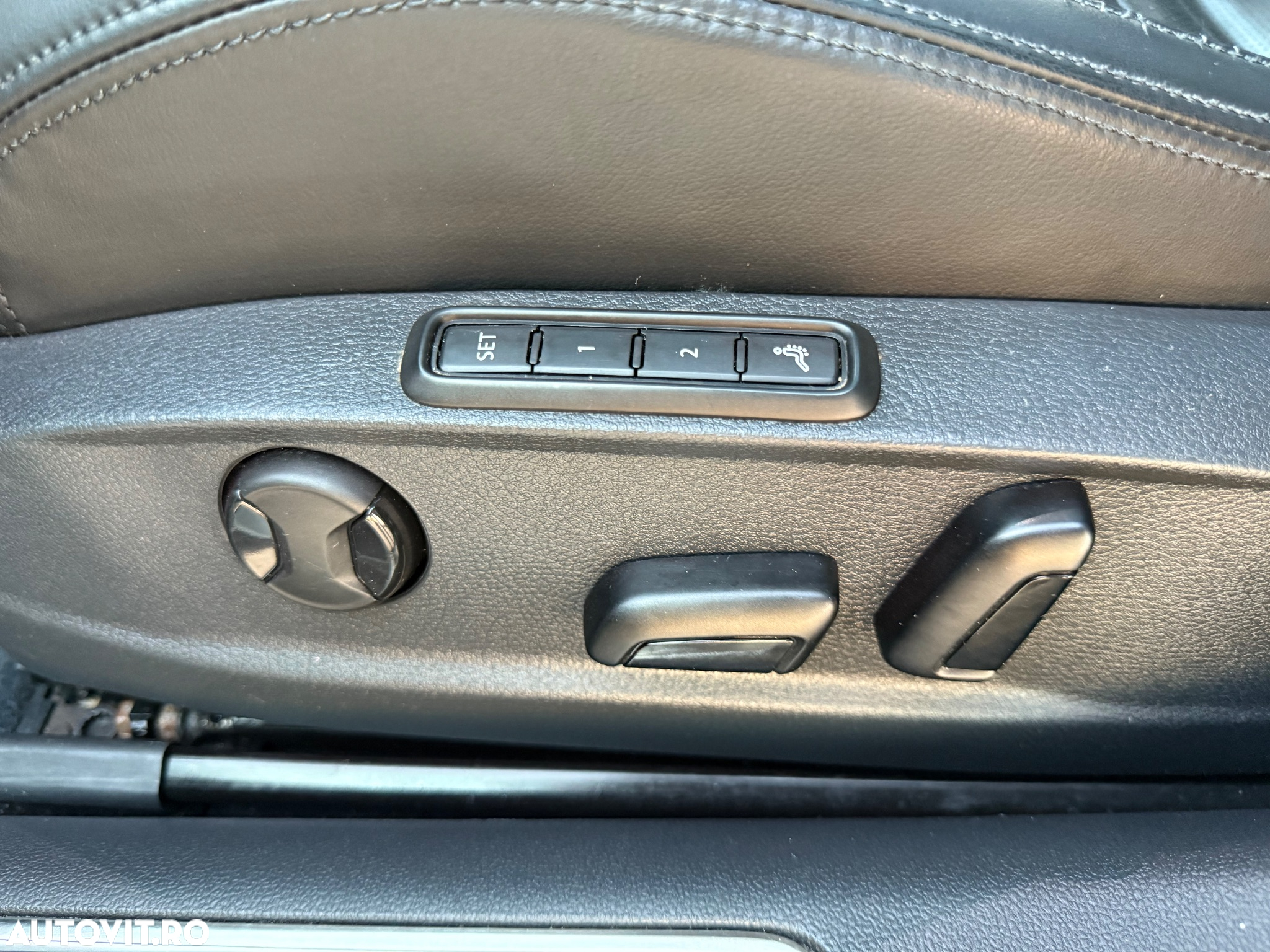 Volkswagen Passat Alltrack 2.0 biTDI 4Mot DSG - 22