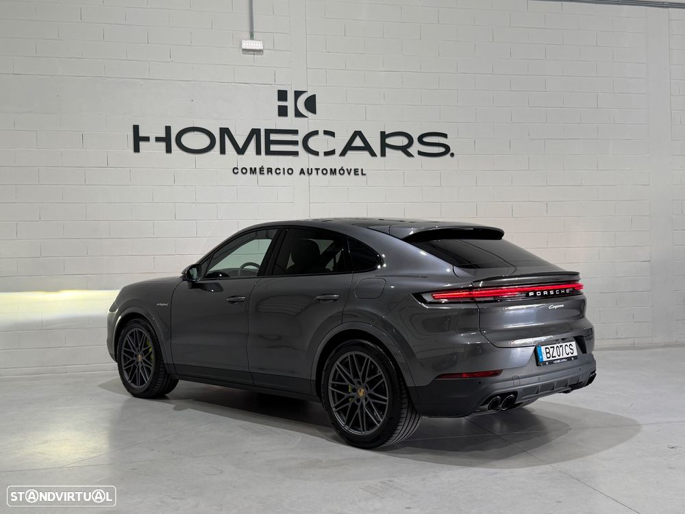 Porsche Cayenne Coupé E-Hybrid - 4