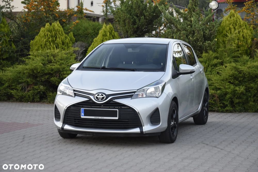 Toyota Yaris - 15