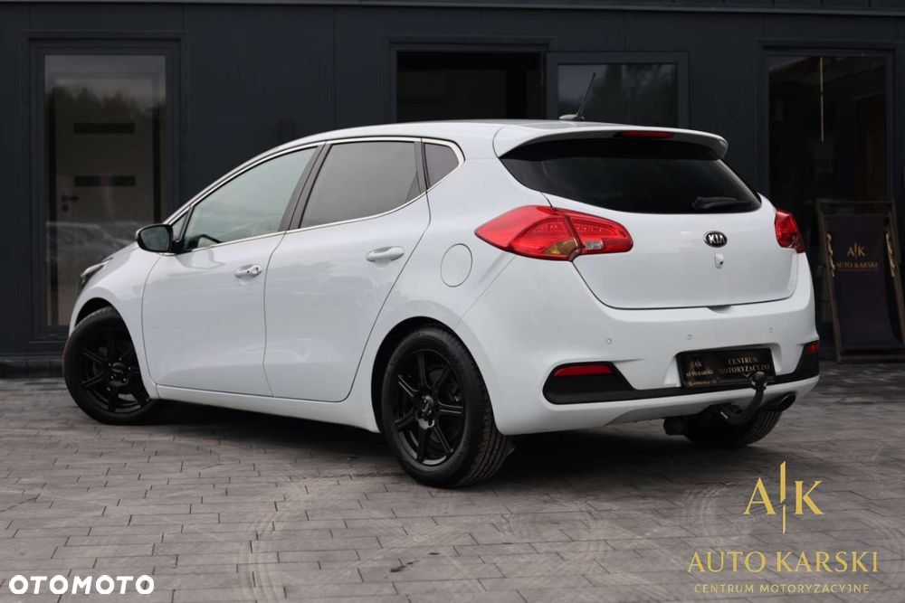 Kia Ceed - 6