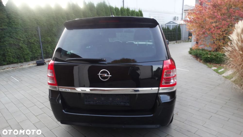 Opel Zafira 1.8 Design Edition - 6