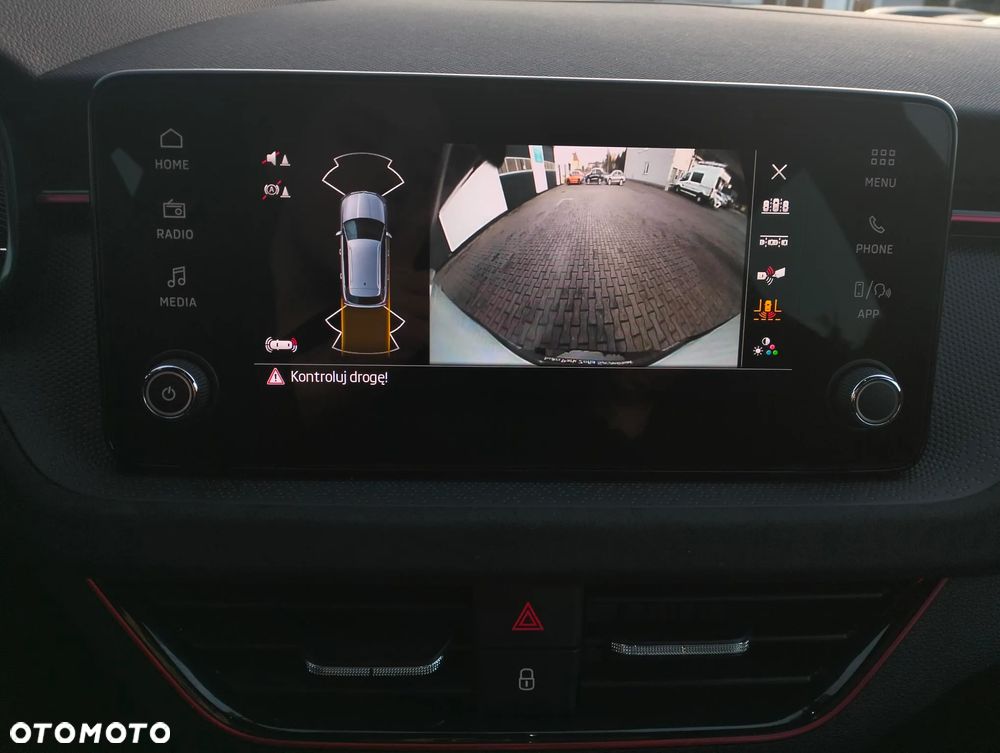 Skoda Kamiq 1.5 TSI Selection - 33