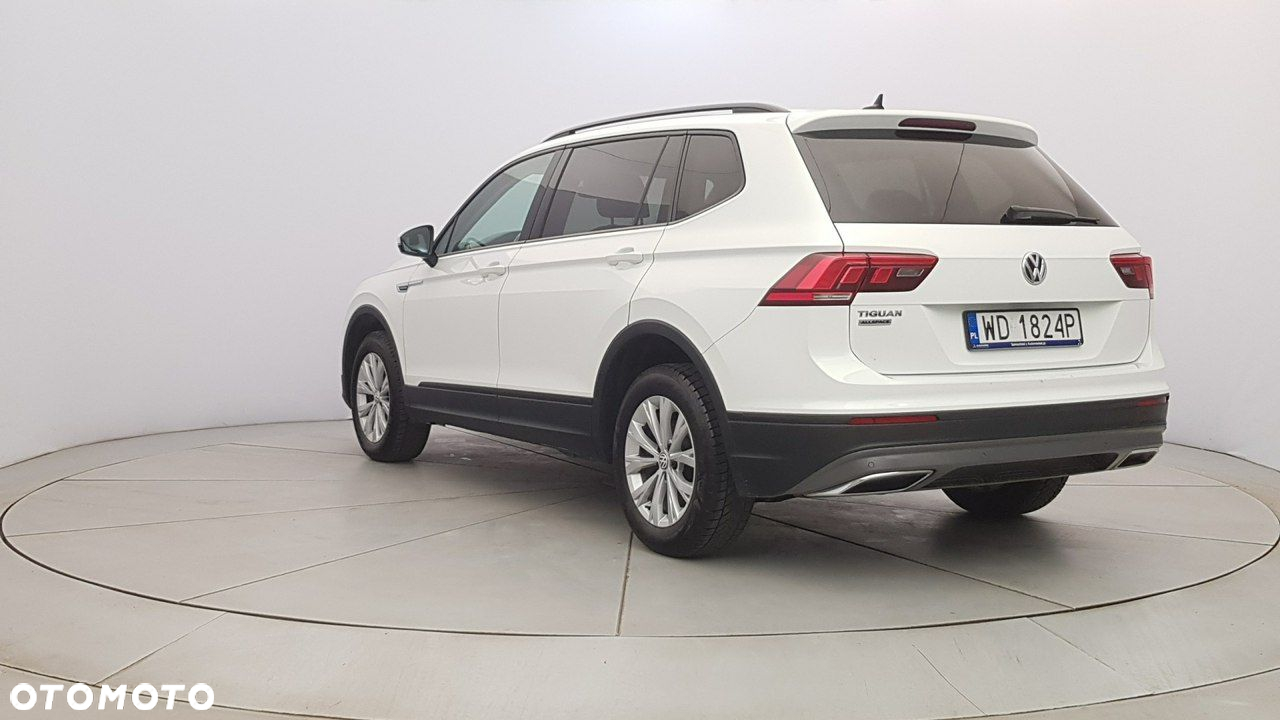 Volkswagen Tiguan - 5