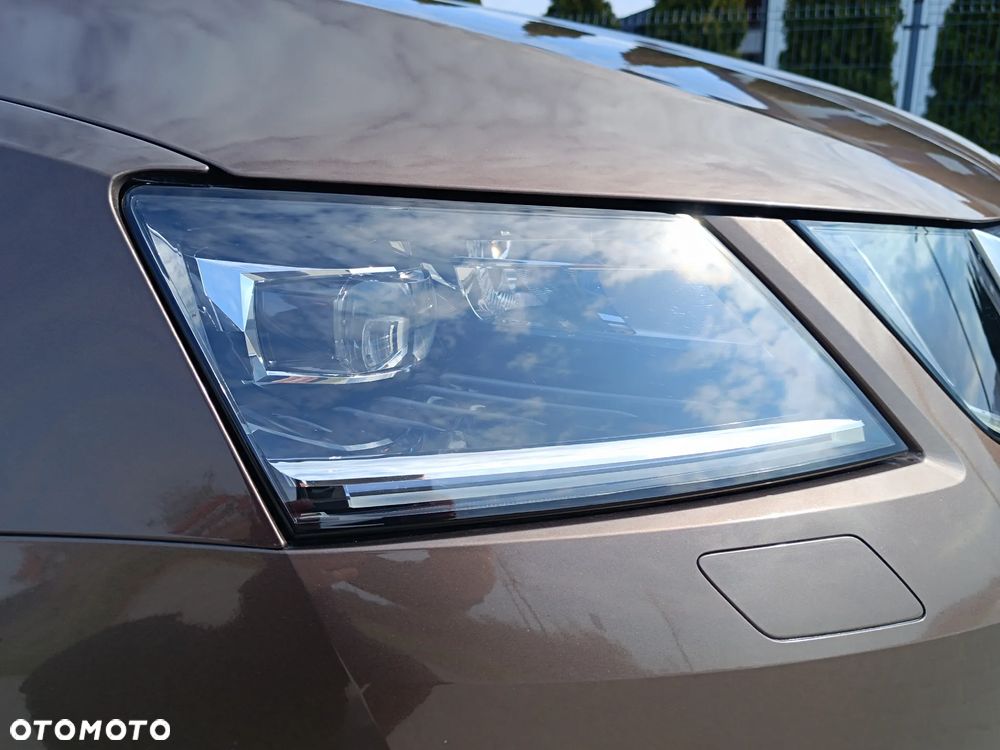 Skoda Octavia 2.0 TDI SCR Style DSG - 7