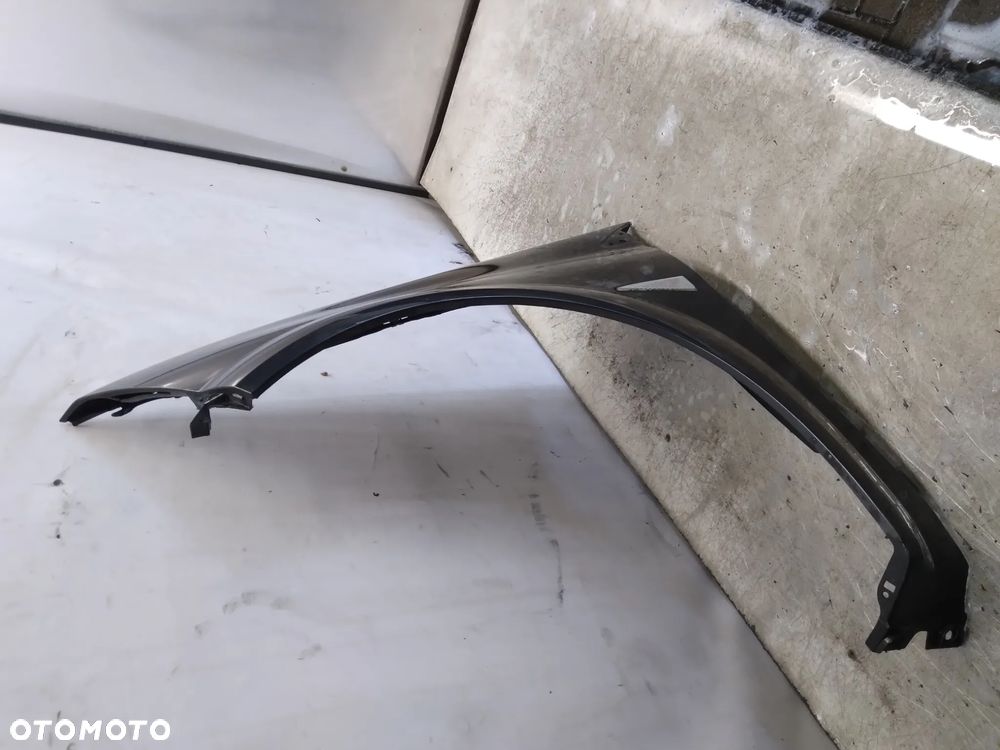 Błotnik PRZÓD PRZEDNI LEWY TEB66 RENAULT MEGANE II - 2