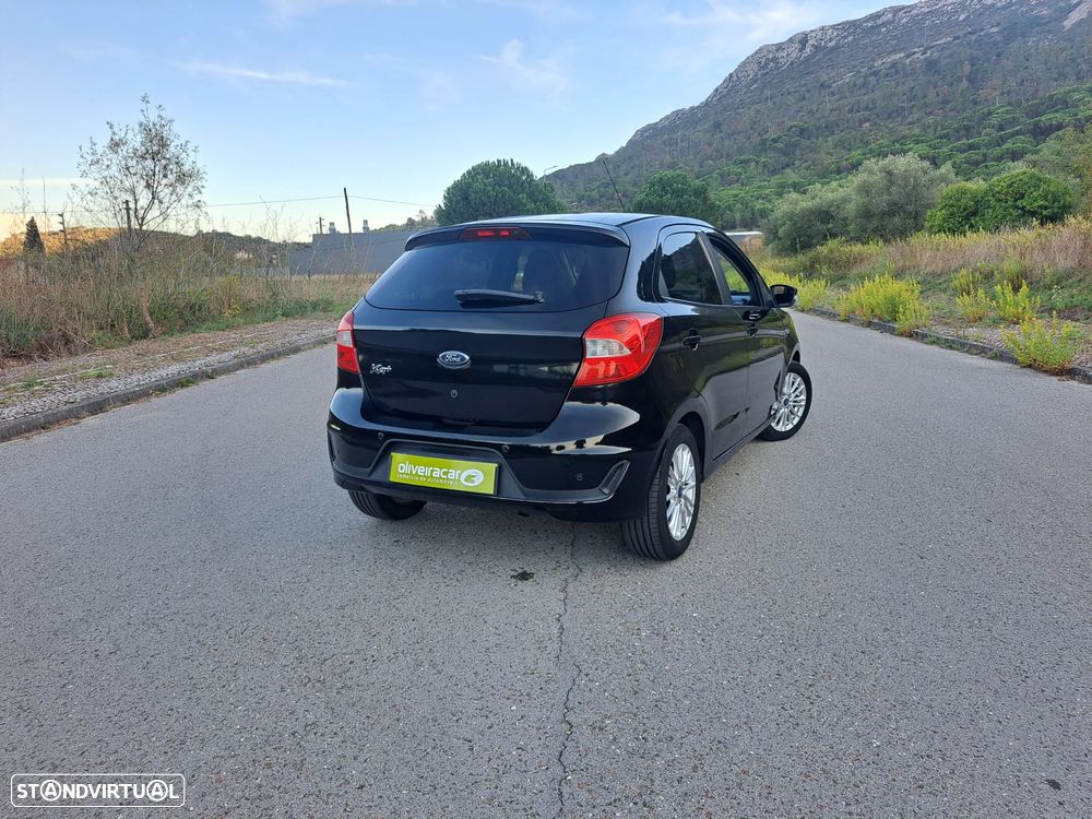 Ford KA+ - 4