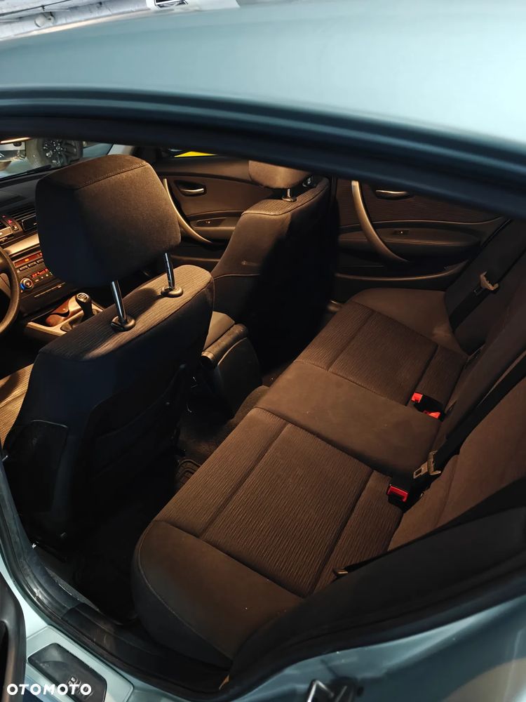 BMW Seria 1 - 10