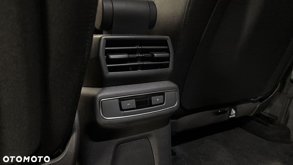Audi Q4 e-tron 35 52kWh Advanced - 24