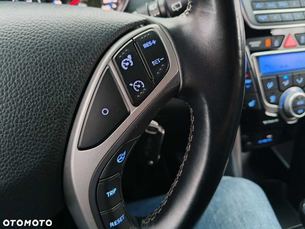Hyundai i30 - 24