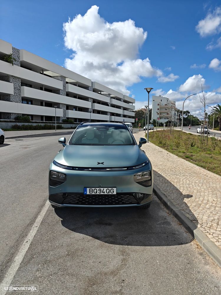 Xpeng G9 98 kWh AWD Performance + Gancho de Reboque - 3
