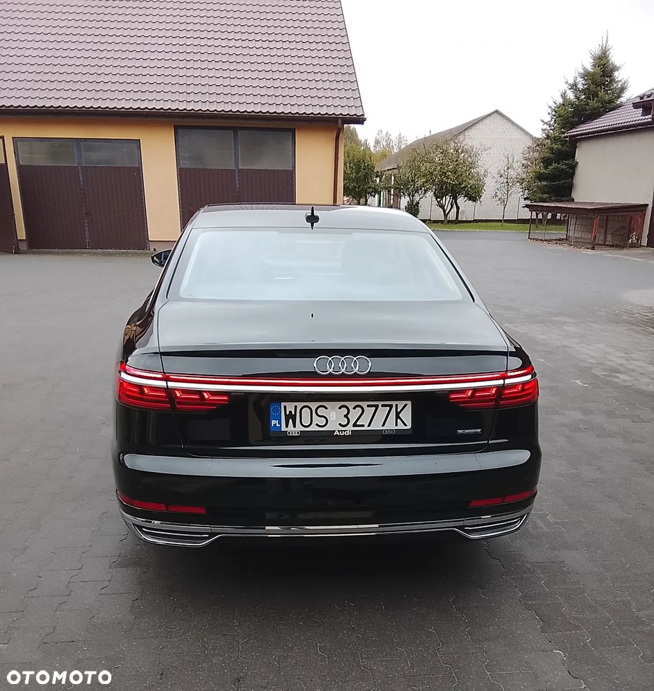 Audi A8 - 3
