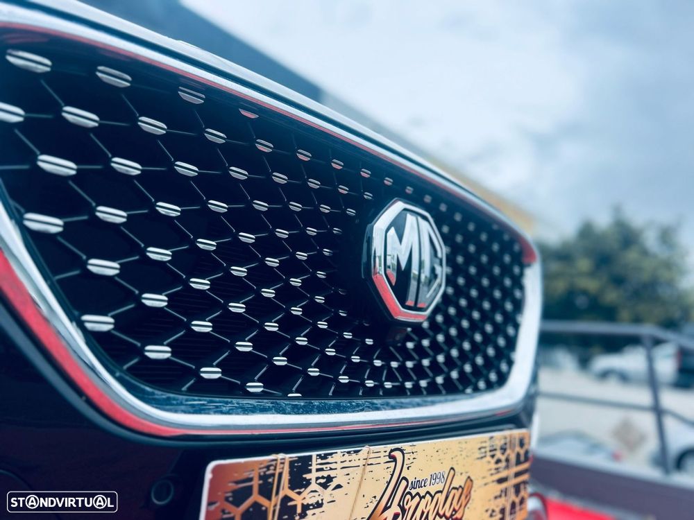 MG EHS 1.5T-GDI Luxury - 6