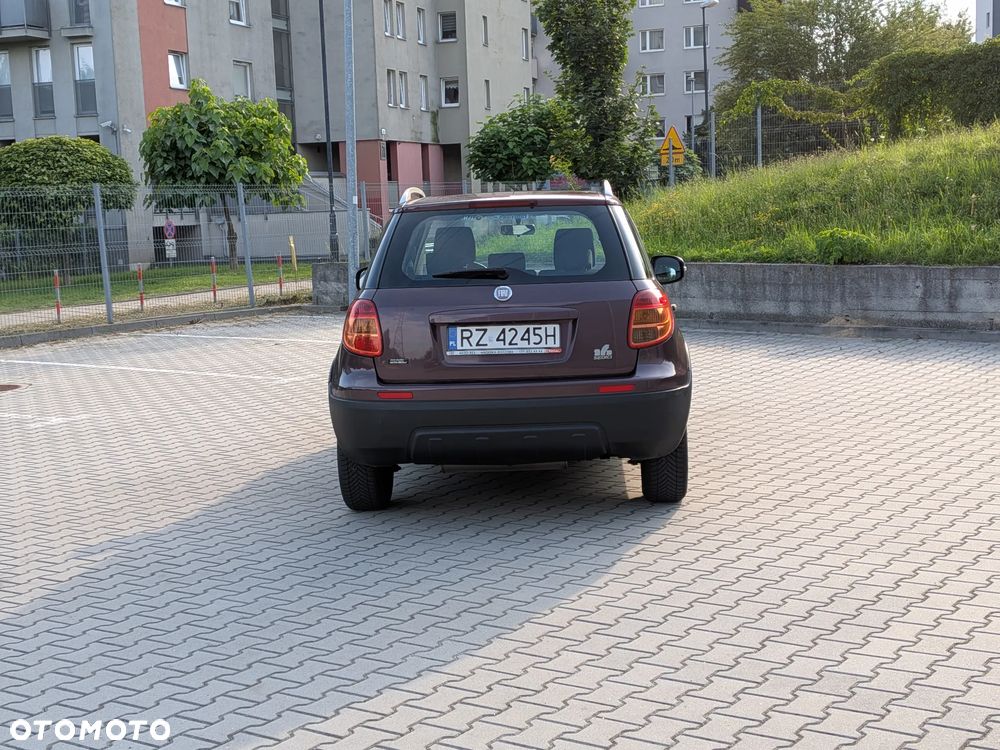 Fiat Sedici 1.6 16V 4x2 Fresh - 3