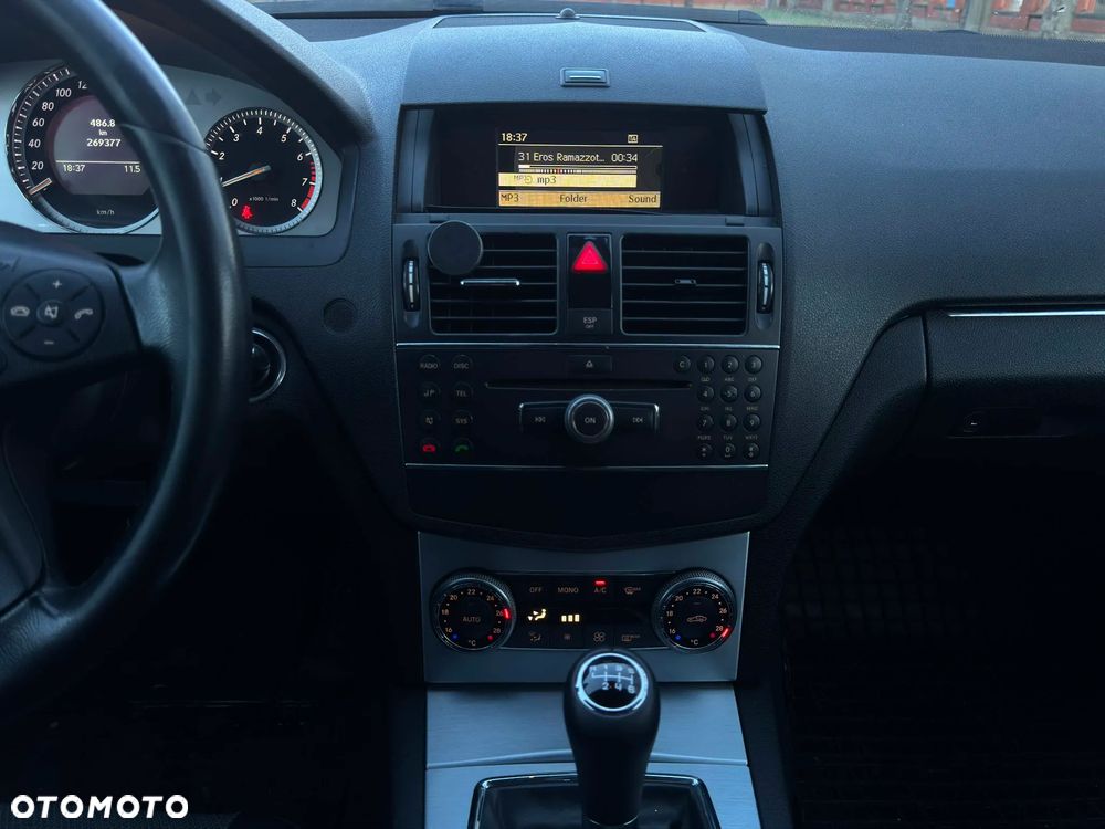 Mercedes-Benz Klasa C 180 Kompressor Elegance - 14