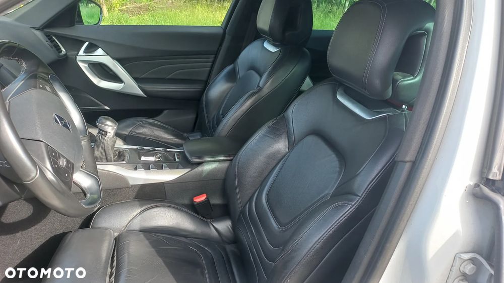 DS Automobiles DS 5 - 6