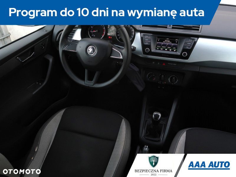 Skoda Fabia - 8