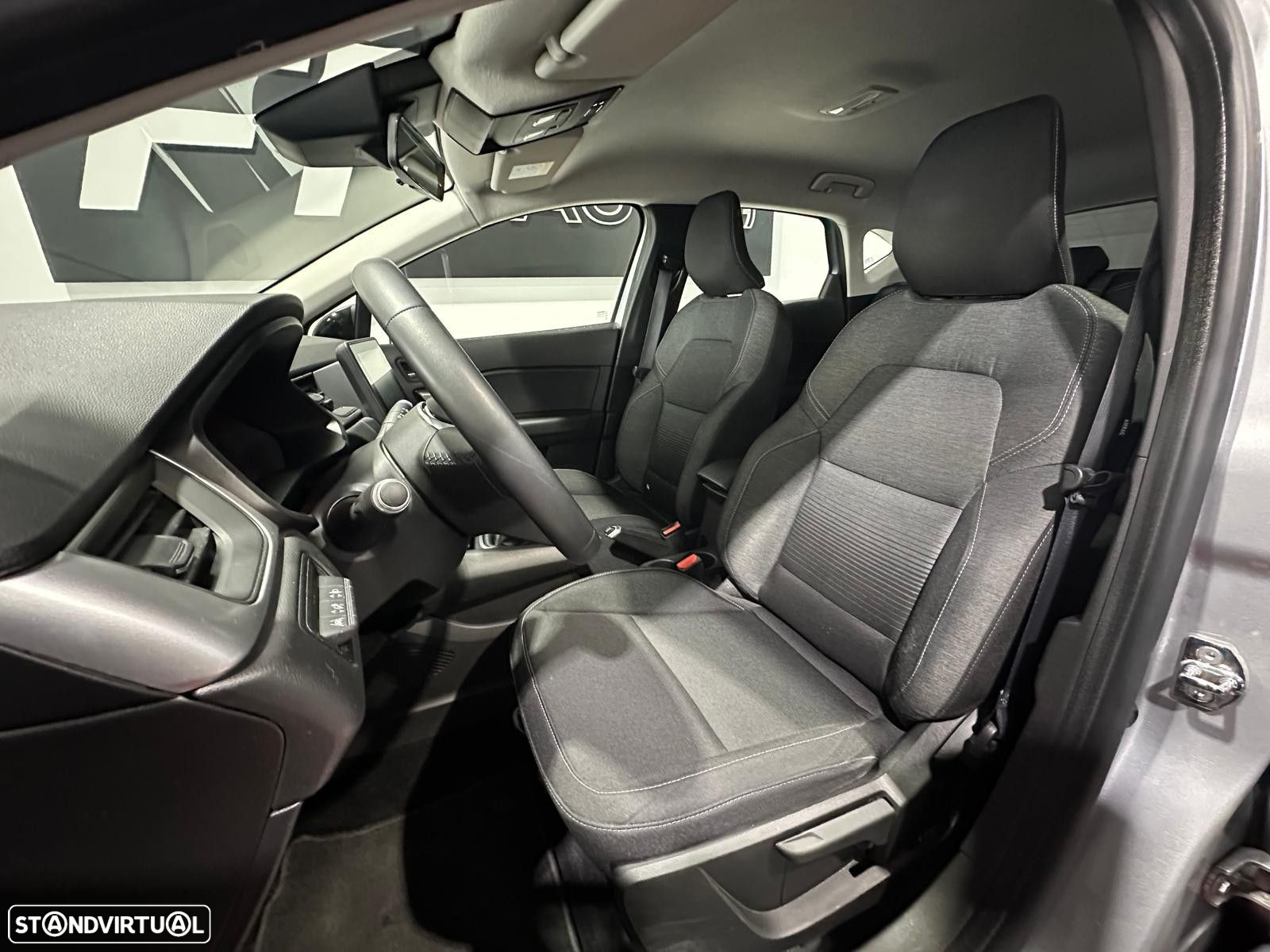 Renault Captur 1.0 TCe Zen - 28