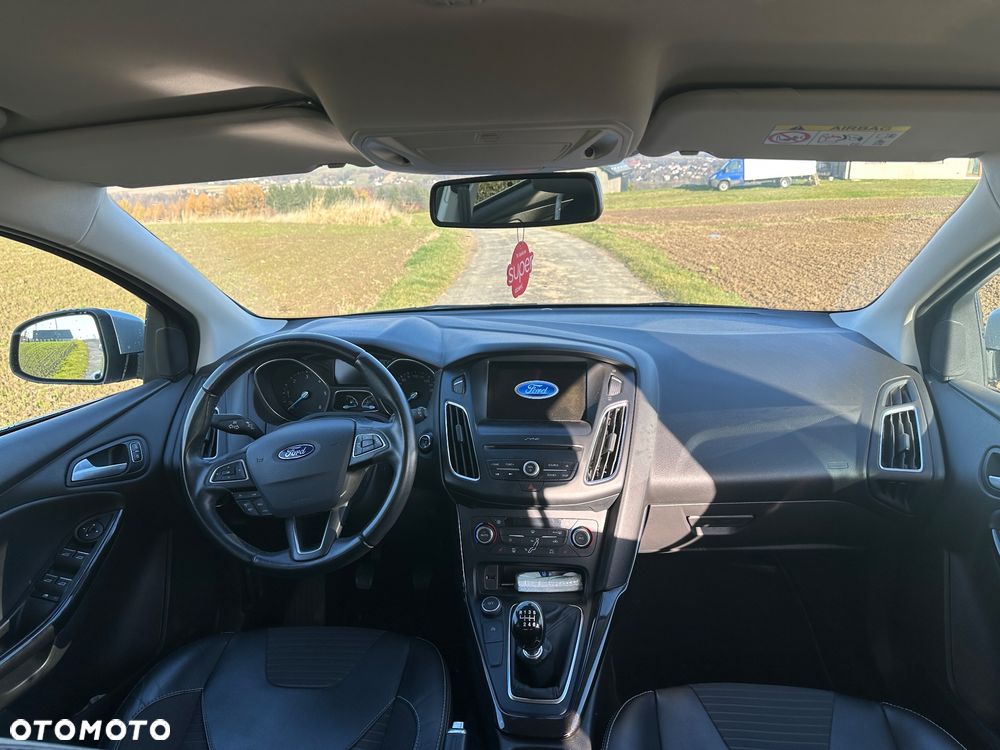 Ford Focus 2.0 EcoBlue Titanium - 3