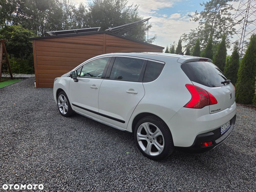 Peugeot 3008 HDi FAP 160 Automatik Roland Garros - 3