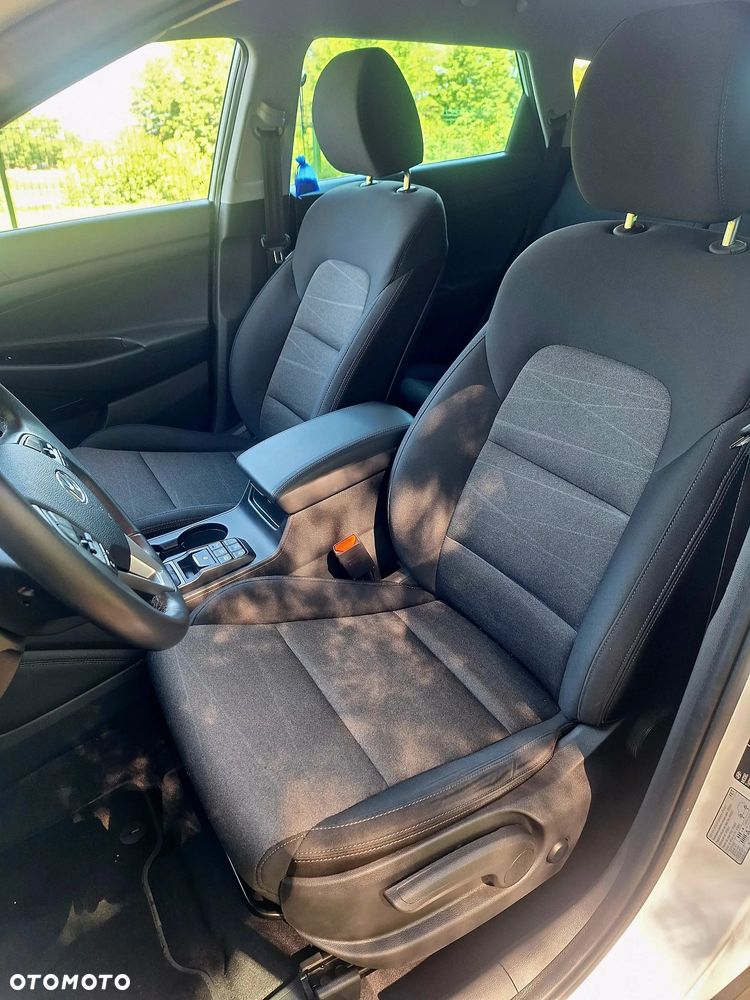 Hyundai Tucson blue 1.6 CRDi 2WD DCT Premium - 15
