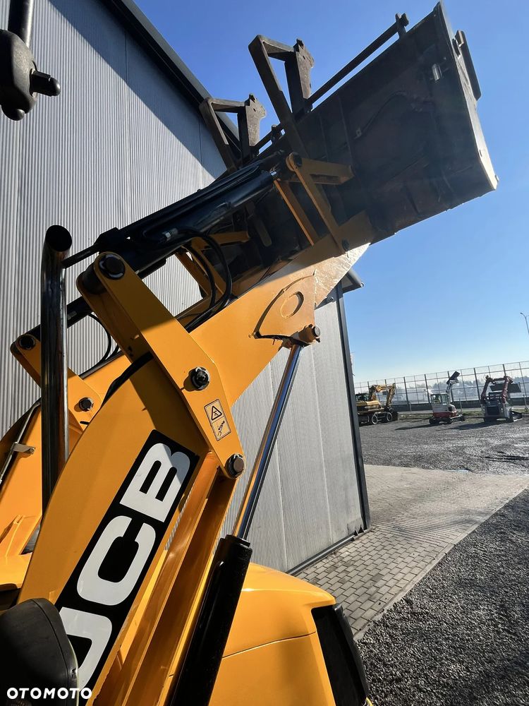 JCB 3CX CONTRACTOR - 5