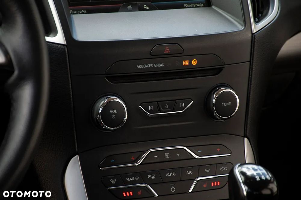 Ford S-Max - 18