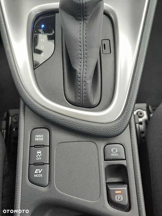 Mazda 2 - 10