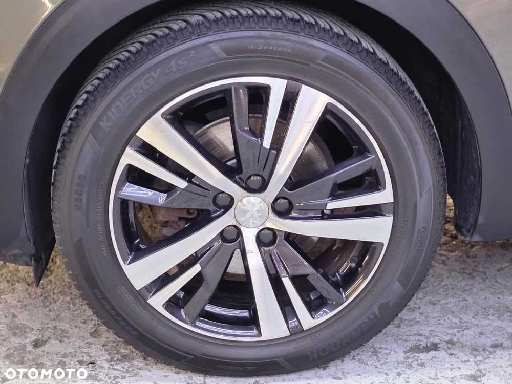 Peugeot 3008 1.6 BlueHDi Active S&S EAT6 - 15