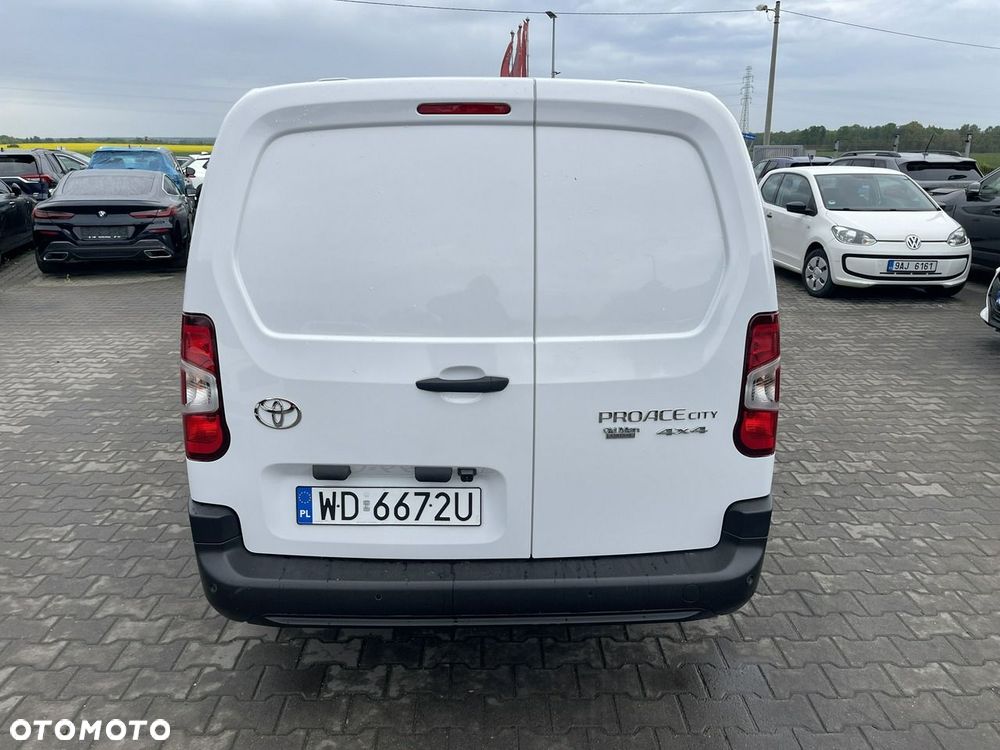 Toyota Proace City - 3