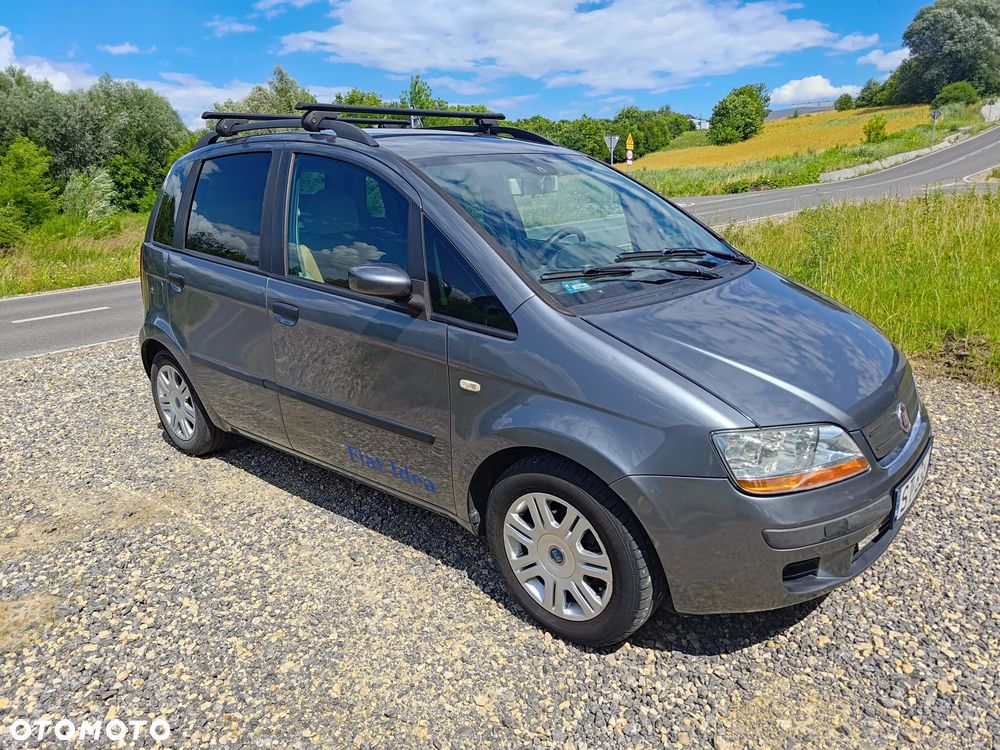 Fiat Idea 1.4 16V Dynamic - 2