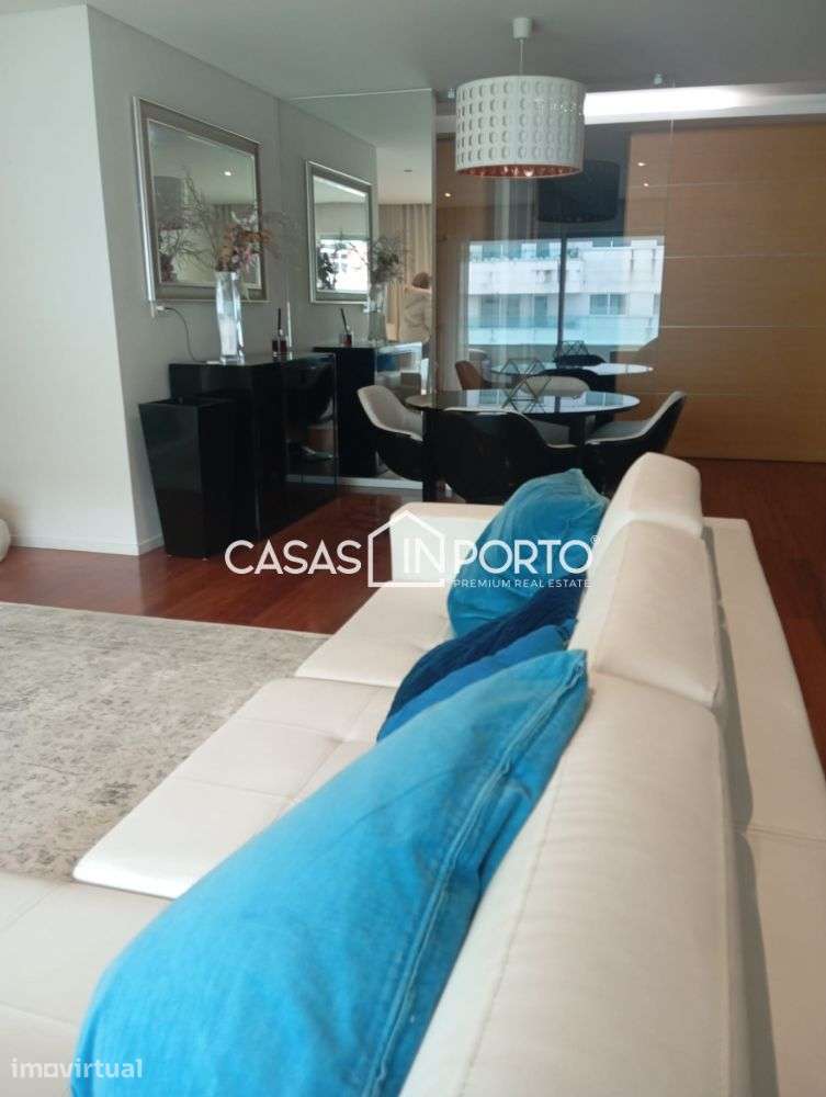 Apartamento T3 de luxo nas Antas com Varanda e Box Privada - Grande imagem: 3/58