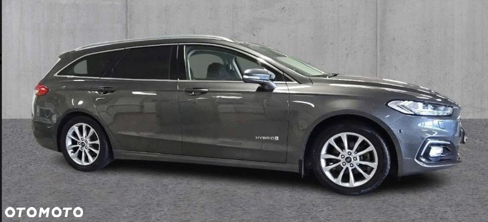 Ford Mondeo SW 2.0 Hybrid Titanium - 1