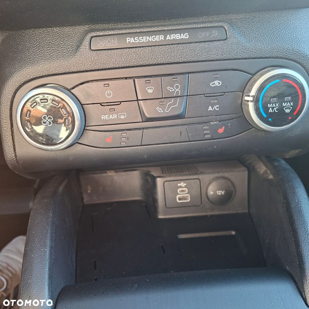 Ford Focus 1.5 EcoBlue Trend - 19