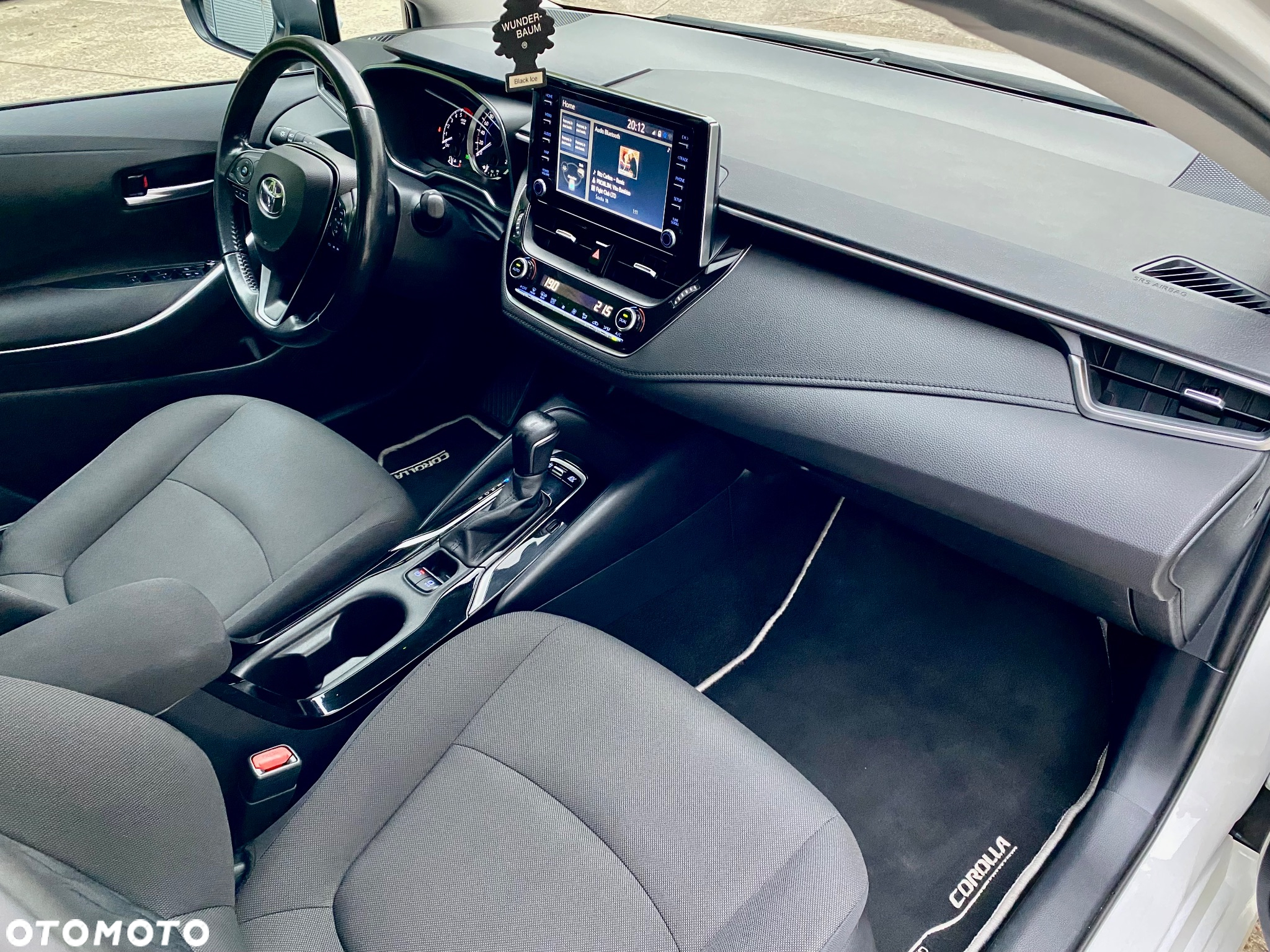 Toyota Corolla 1.8 Hybrid Comfort - 33