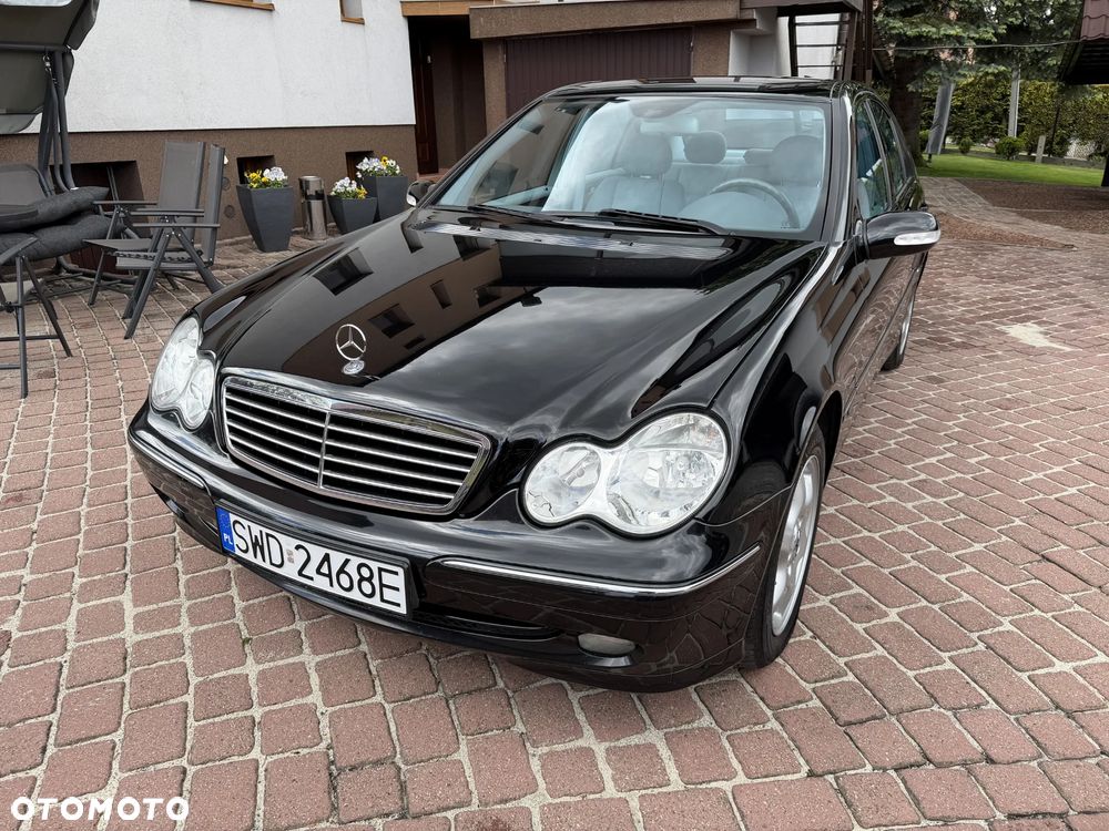 Mercedes-Benz Klasa C 200 Kompressor Automatik Avantgarde - 2