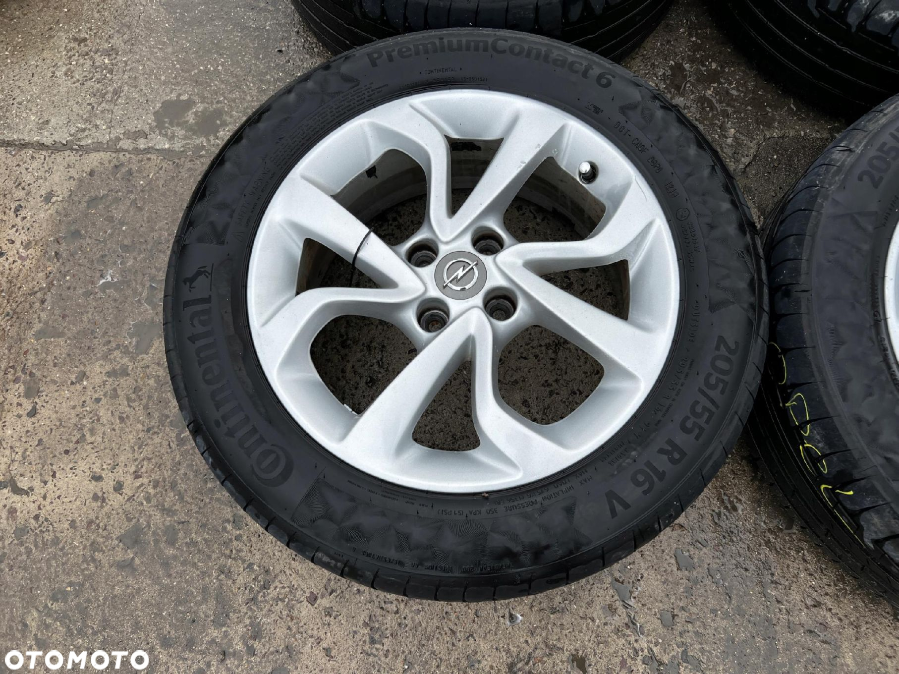 KOŁA FELGI OPONY LETNIE OPEL CORSA D E 205/55 R16 - 2