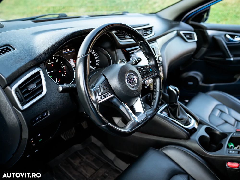 Nissan Qashqai 1.5 DCI DCT TEKNA+ - 23