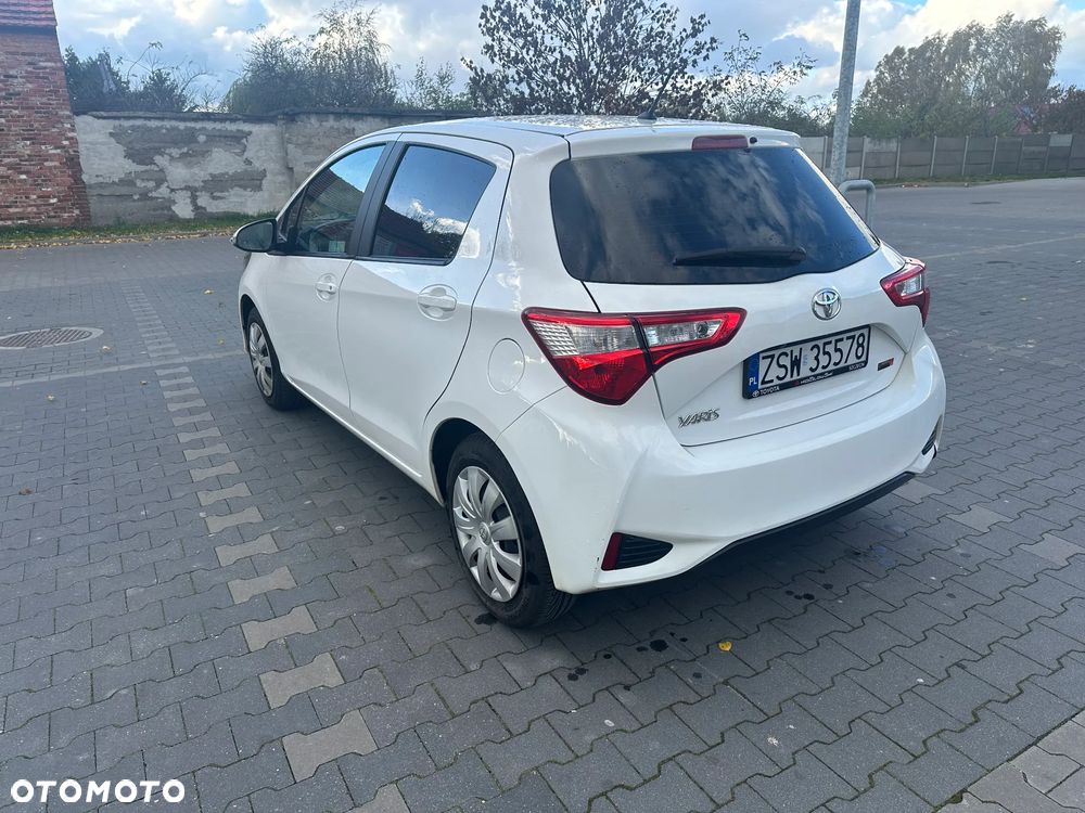 Toyota Yaris 1.5 Premium - 7