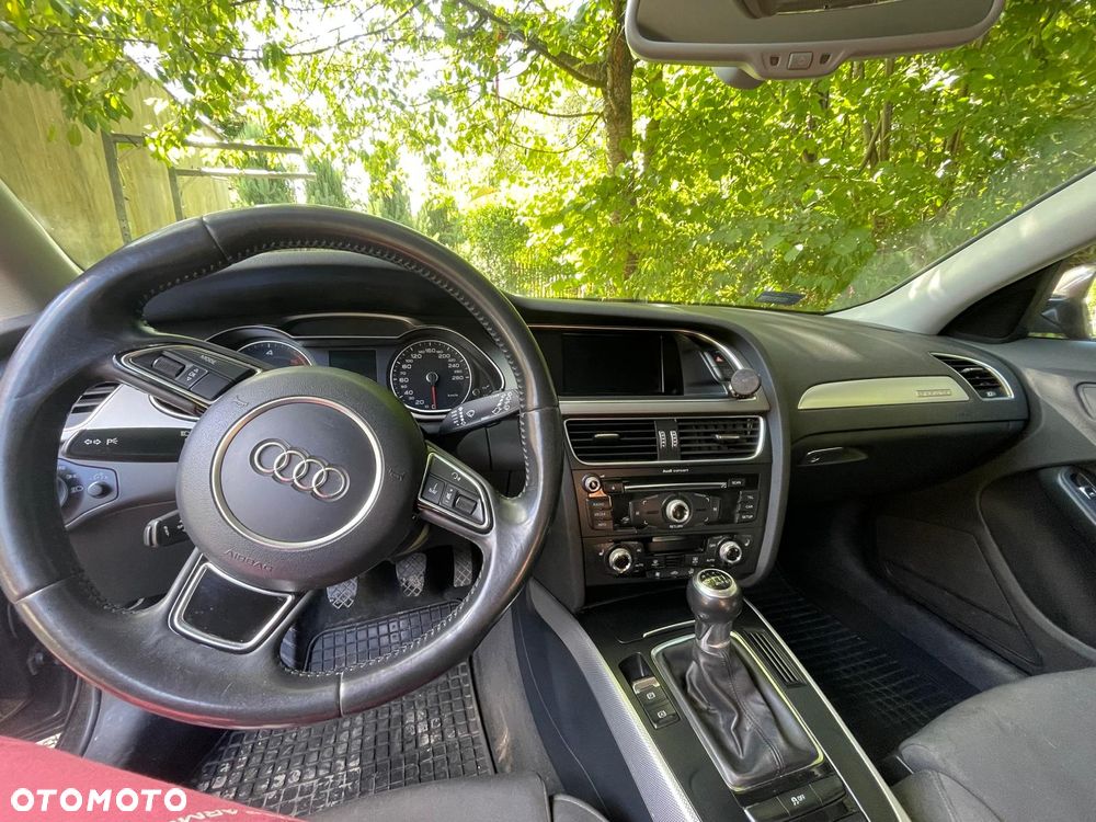 Audi A4 Avant 2.0 TDI Quattro - 17