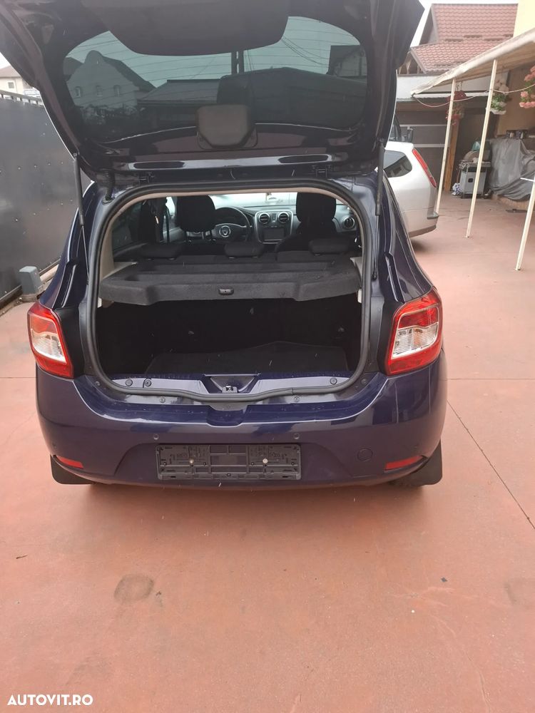 Dacia Sandero - 4