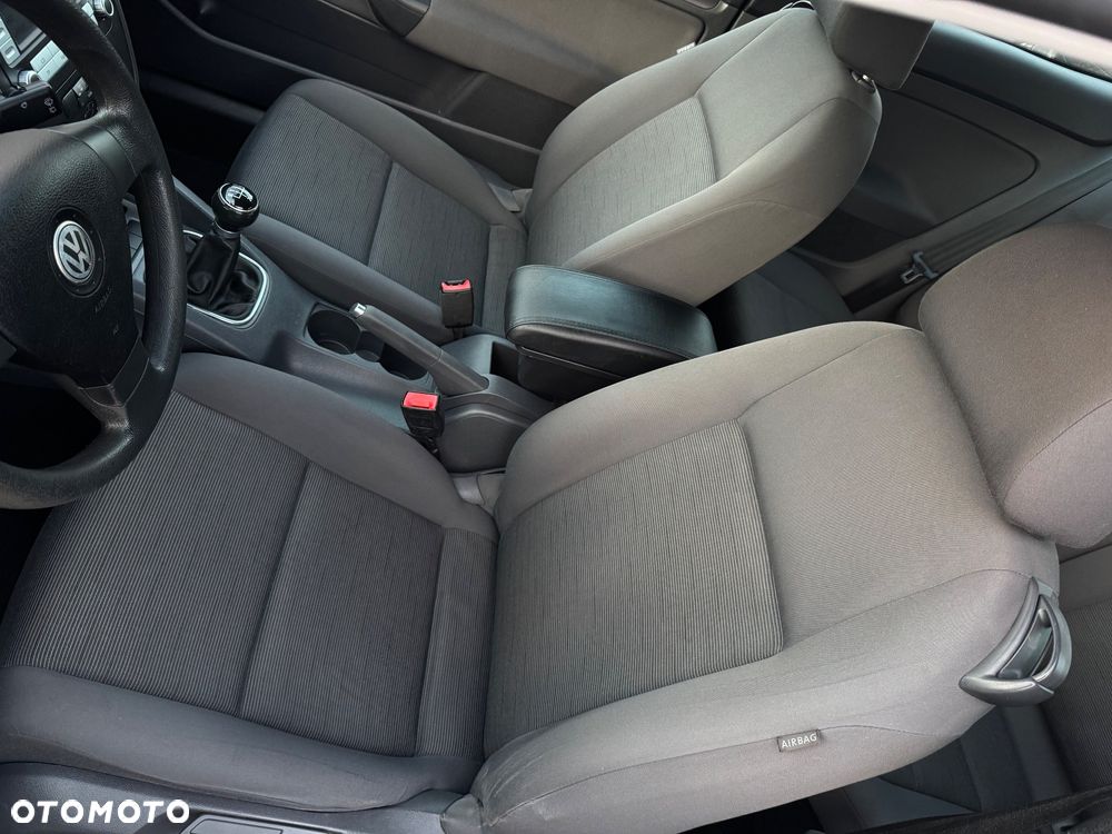 Volkswagen Golf 1.9 TDI Tour Edition - 20