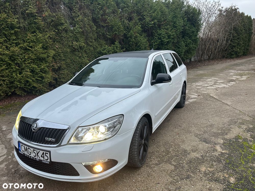 Skoda Octavia 2.0 TDI DPF DSG RS - 1