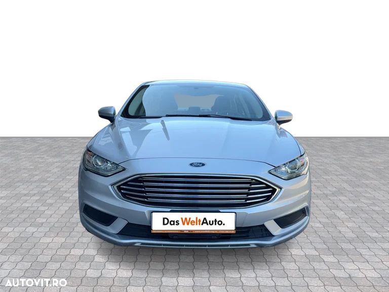 Ford Fusion 2017 photo 2