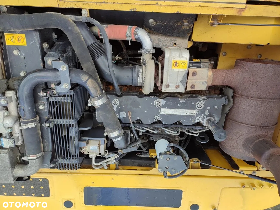 Komatsu PC 210 LC-8 - 19