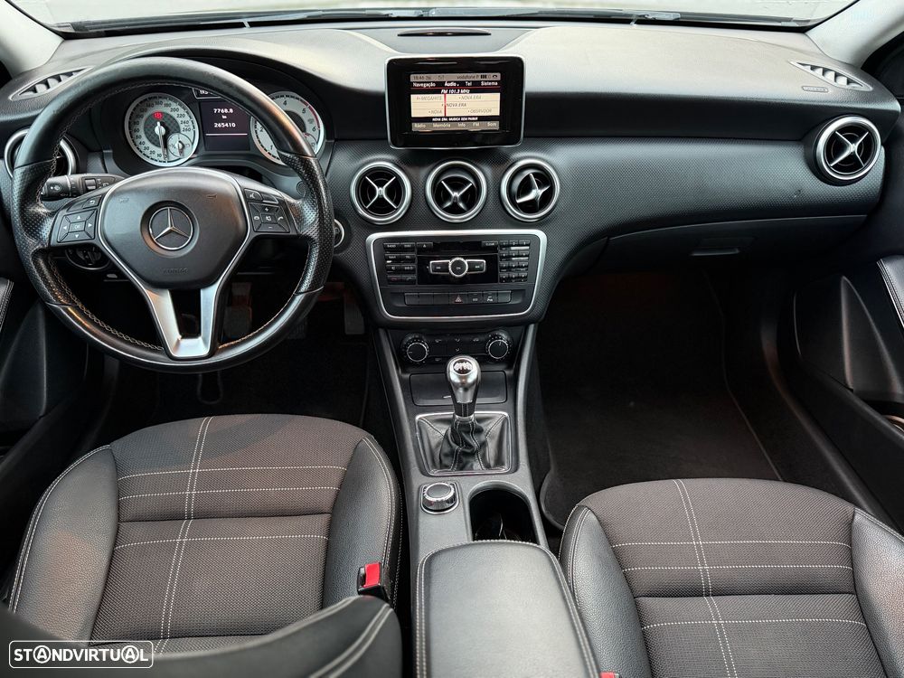 Mercedes-Benz A 180 CDI (BlueEFFICIENCY) Urban - 18