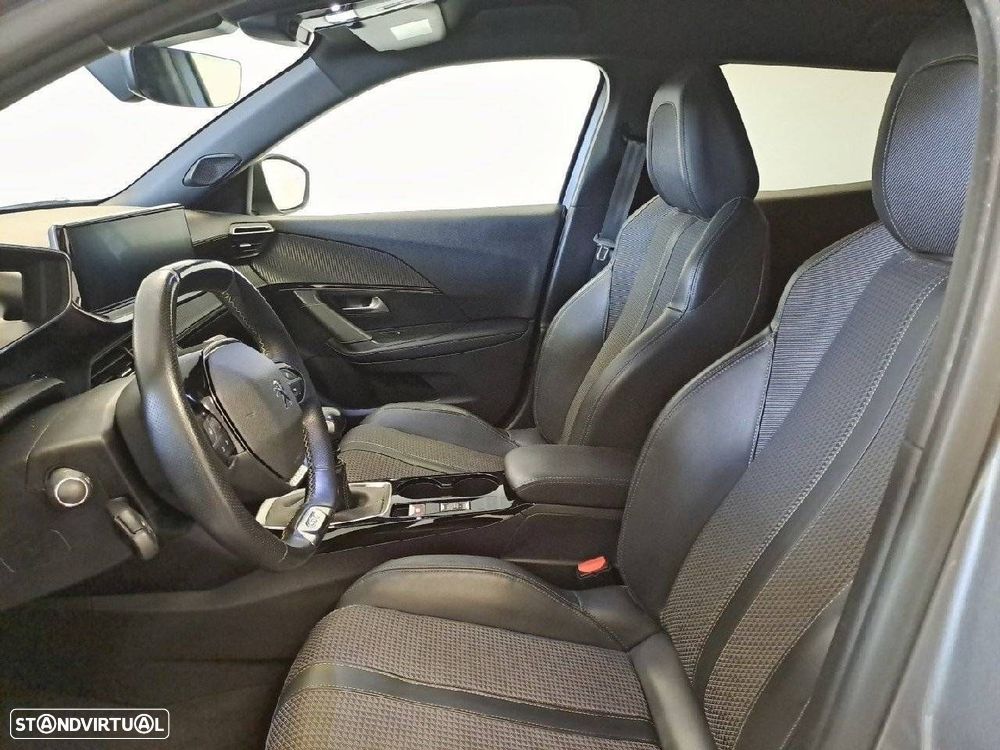 Peugeot 2008 1.5 BlueHDi GT - 9